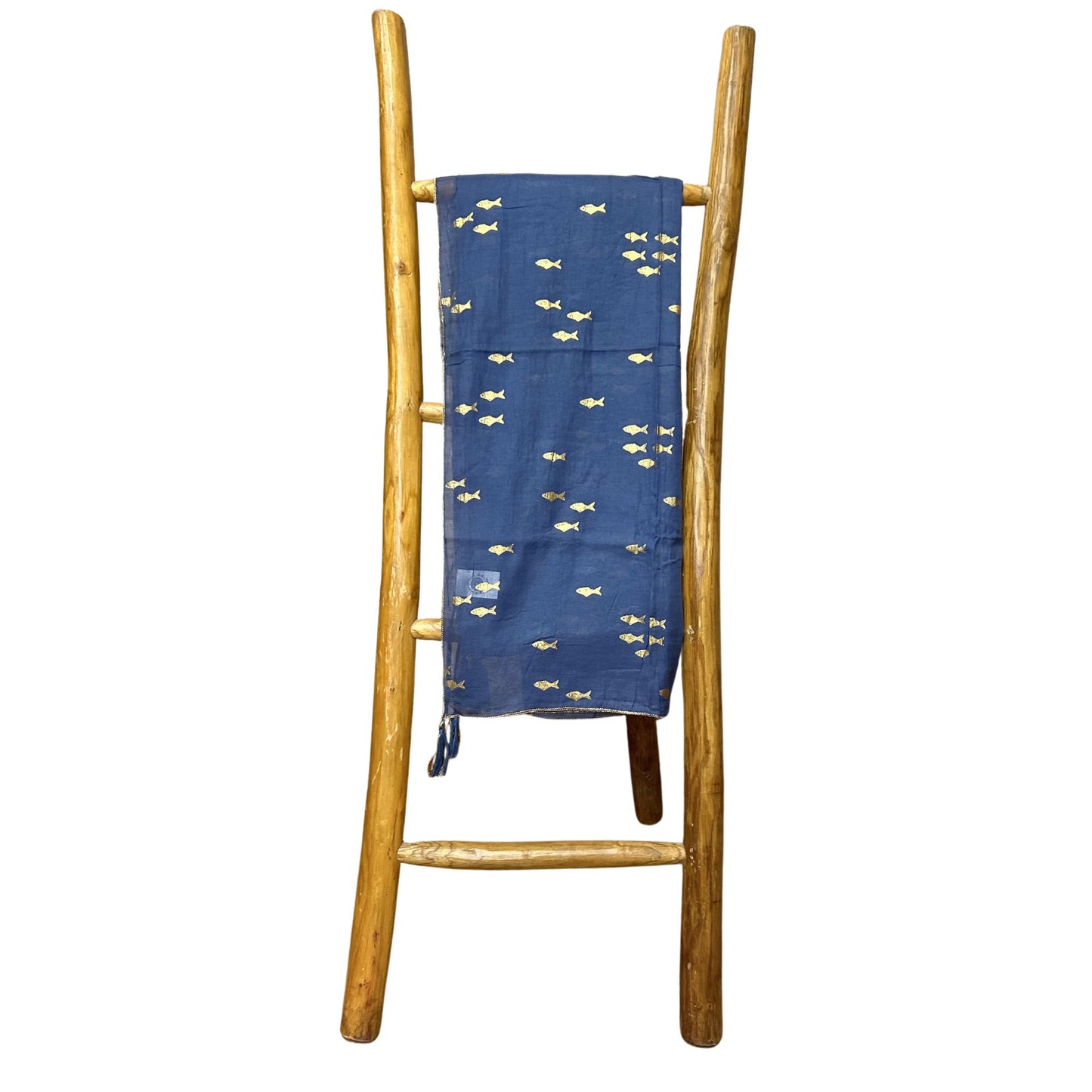 Colección Nómada Sari Mediterráneo - Pareo - Diseño de Peces en Azul Marino y Oro - algodón azul marino boho chic | El Bazar