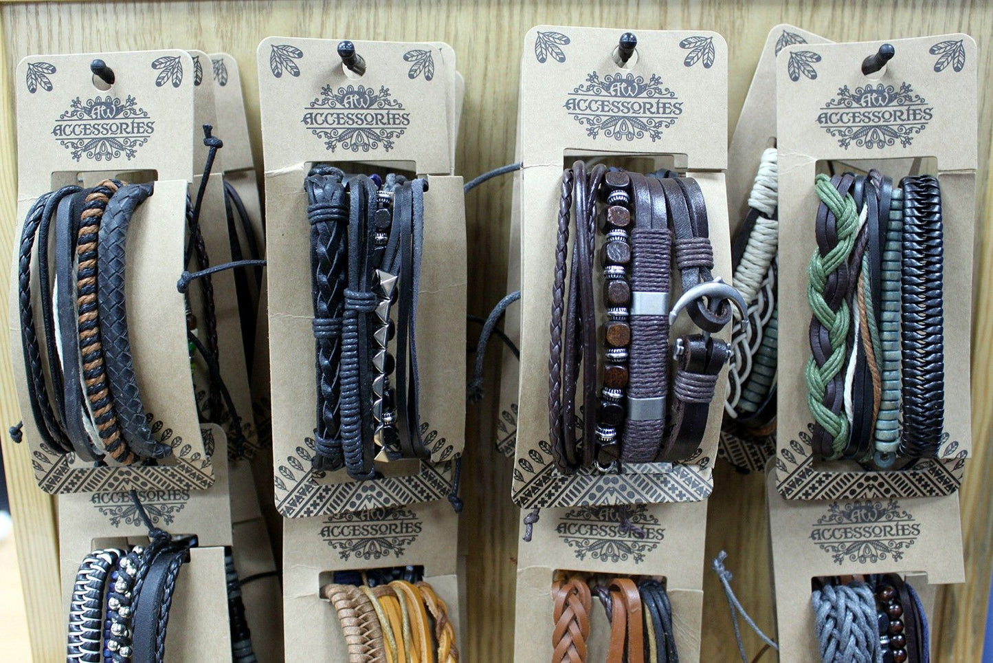Pulsera de Hombre - Interesante (color aleatorio)