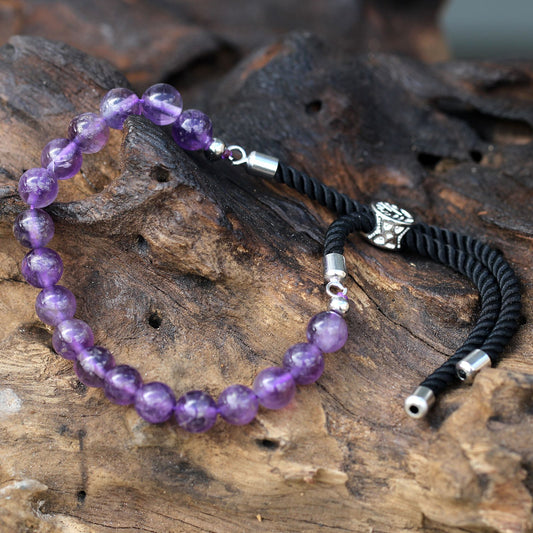 Amethyst black thread bracelet