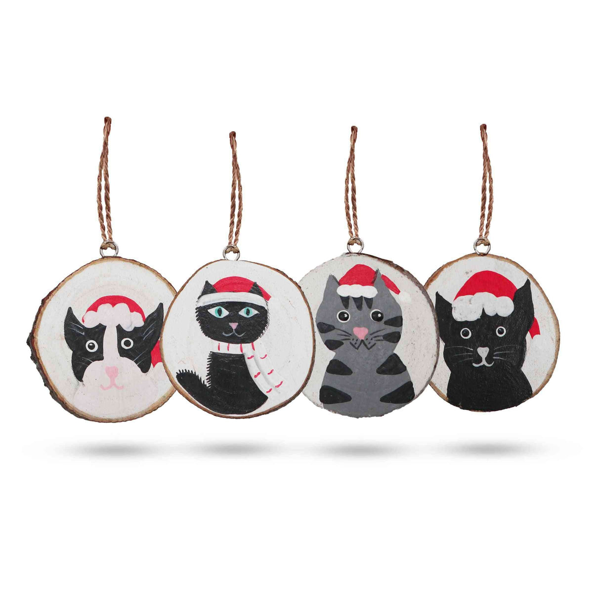Gatos navideños - Decoración navideña de troncos pintada a mano (set 4) - Adornos navideños de madera pintados a mano