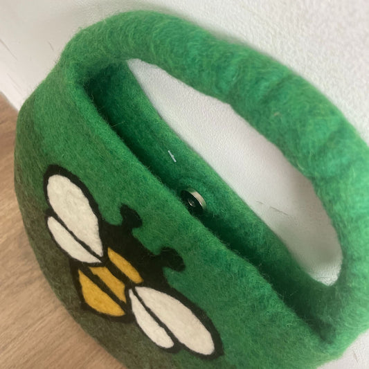 Bolsa de abejas de fieltro al agua - Un asa con imán - Tonos Verdes - Bolsos de Fieltro