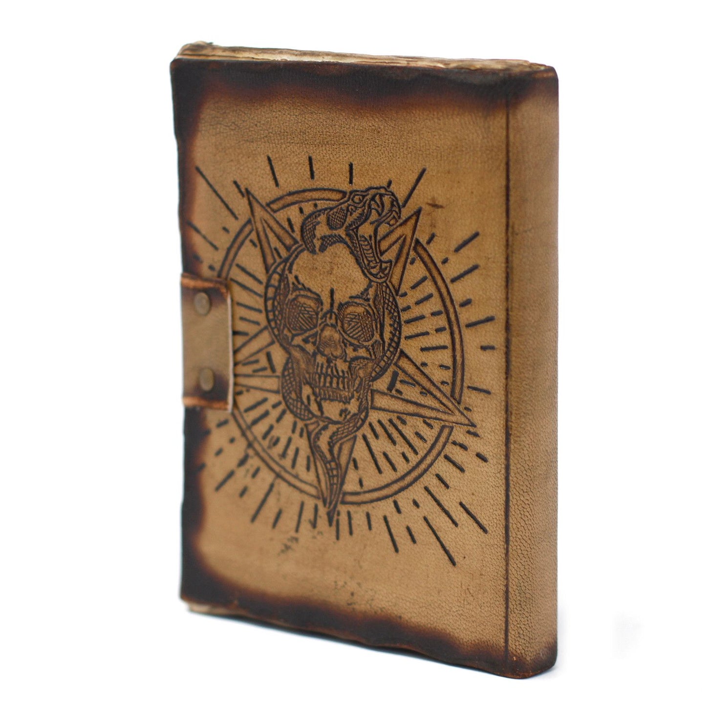 Cuaderno de Cuero Pentáculo y Calavera · Hojas Quemadas