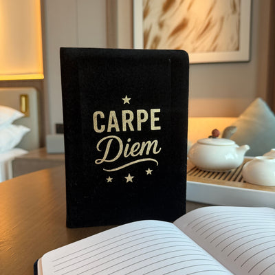 Carnet velours noir - 80 pages - Carpe diem