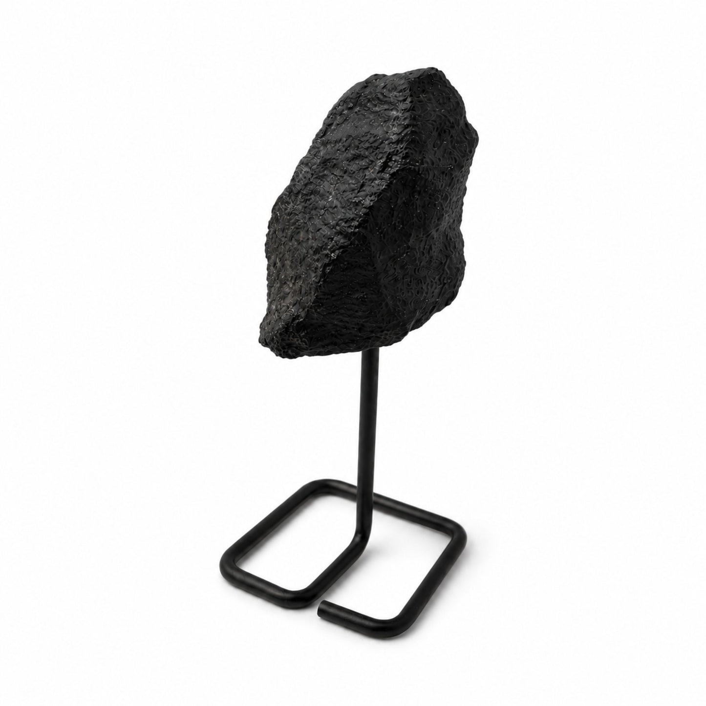 Muestra mineral en soporte metálico - Turmalina negra