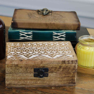 Boîte en Bois Blanc - Pilulier 6x4 Motif Slave