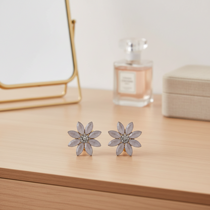Vintage Crystal Earrings - Flowers - Pearl