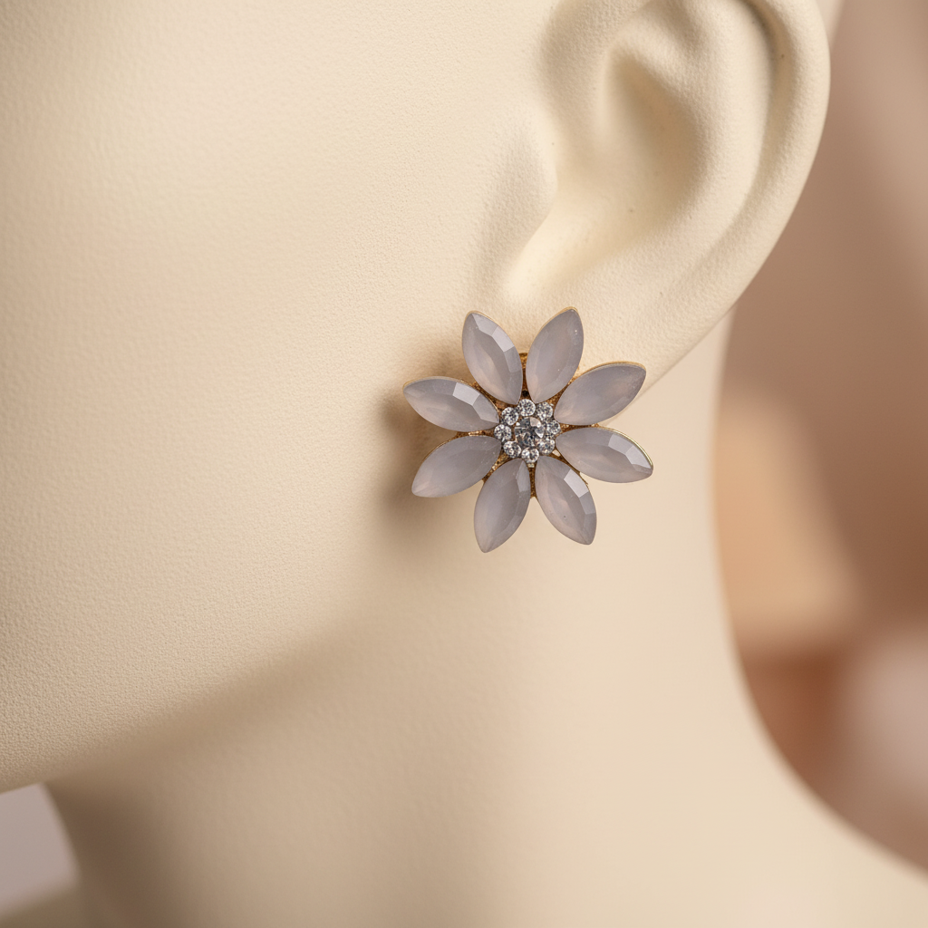 Vintage Crystal Earrings - Flowers - Pearl