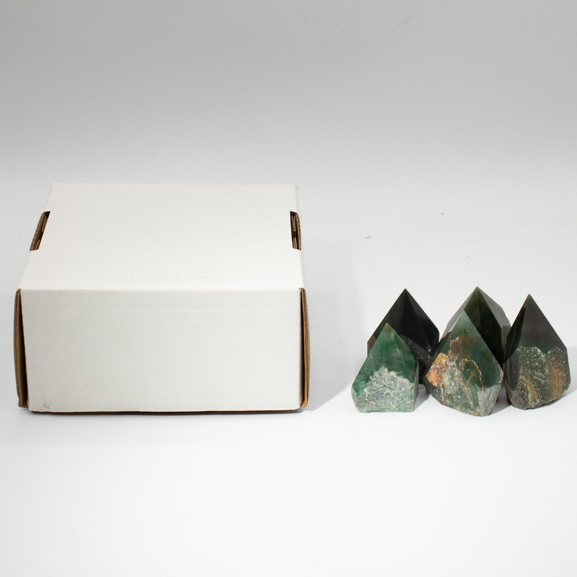 Puntas pulidas de piedras preciosas - aventurina verde (aprox. 5-6 piezas) - Puntas de Gemas