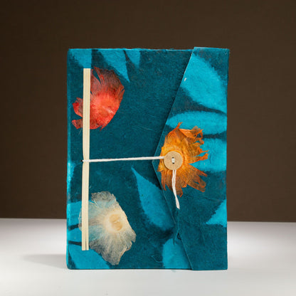 Cuaderno Lokta Bold Floral – Grande (21x15cm) – 45 hojas – Incluye marcador de página – Azul medianoche