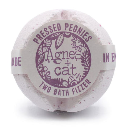 Set de Regalo: Bomba de baño de Peonías & té y rosas + Vela de Café & Nueces