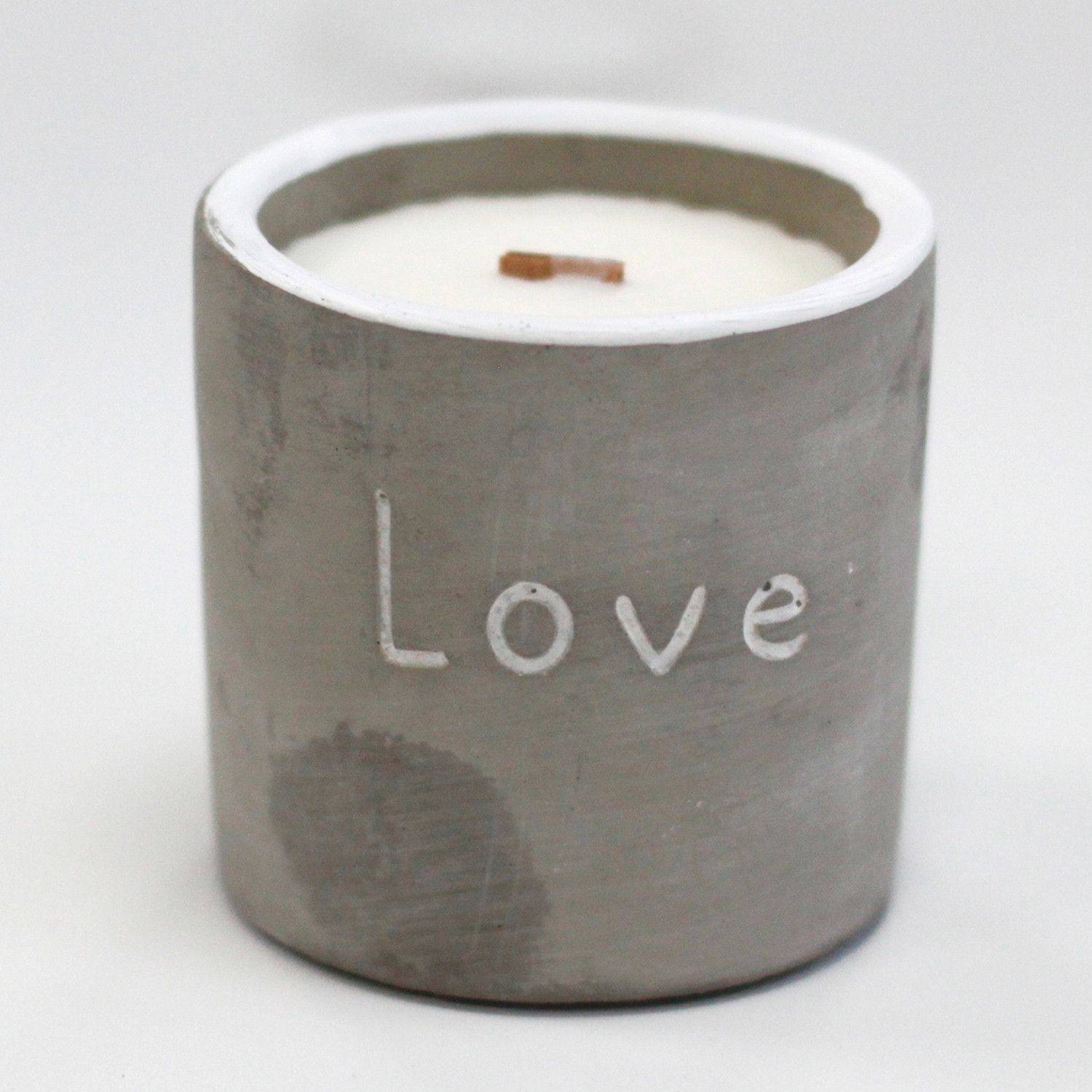 Olla mediana - Love - Purple Fig & Casis - Velas de madera de hormigón, casis