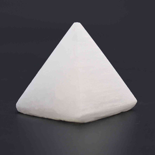 Pirámide de selenita - 5 cm