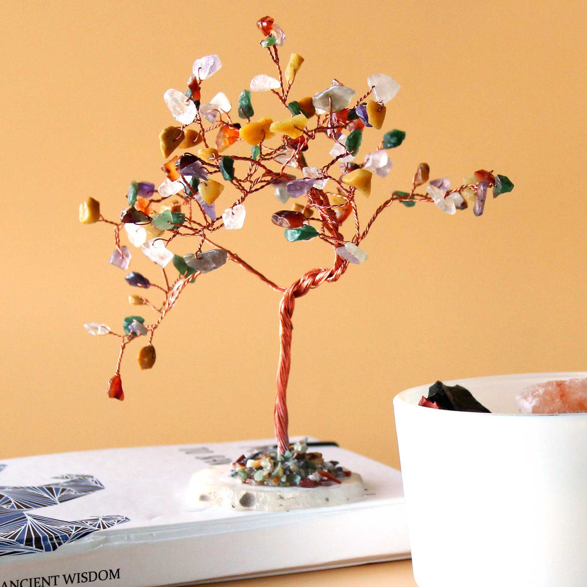 Árbol de piedras preciosas grande: Piedras múltiples sobre base de ágata natural (100 piedras) - Gemstone Wishing Trees
