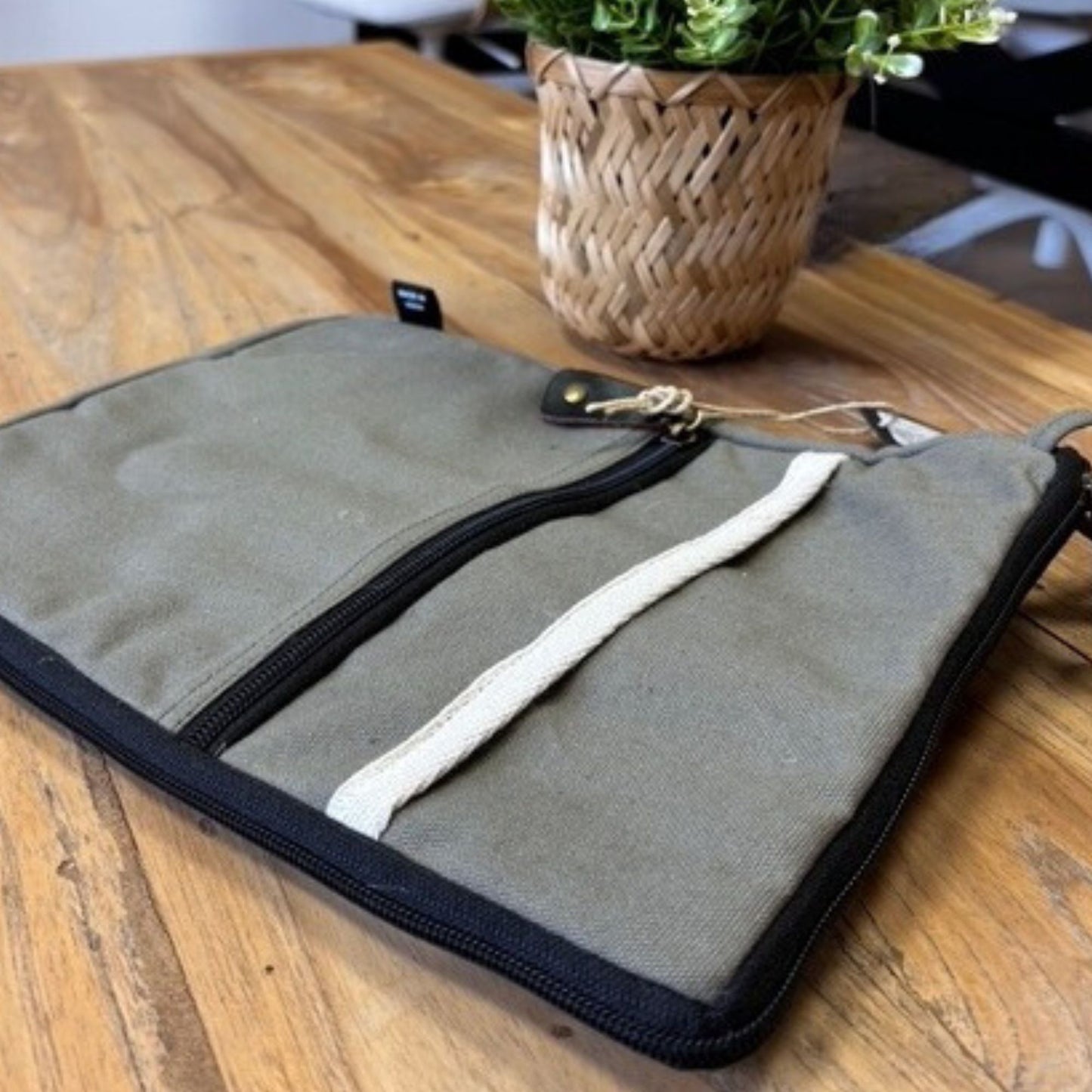 Funda Grande de Lona para Portátil - Oliva