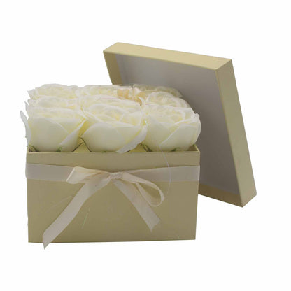 Caja de Regalo - Rosas de Jabón · 9 ud Crema
