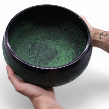 Cuenco tibetano de canto con forma de hongo - Verde musgo (23x10,5 cm, 1,3 kg)