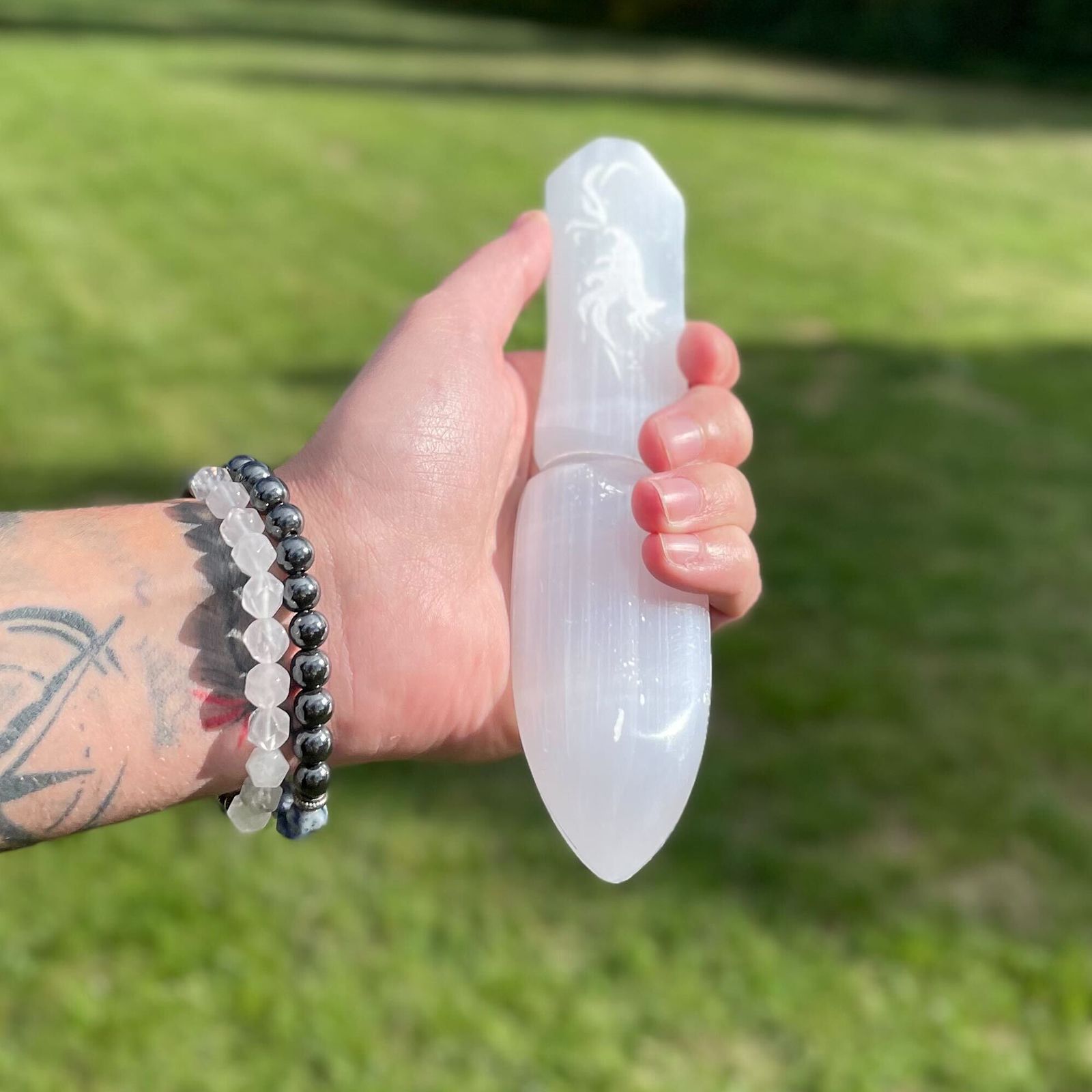 Cuchillo ritual de Selenita - Dejar atrás el pasado - Cuchillos Rituales de Selenita