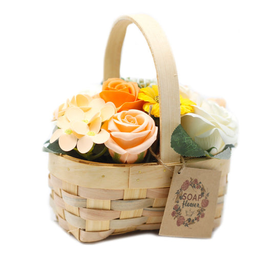 Ramo de Flores de Jabón en Cesta de Mimbre · Naranja