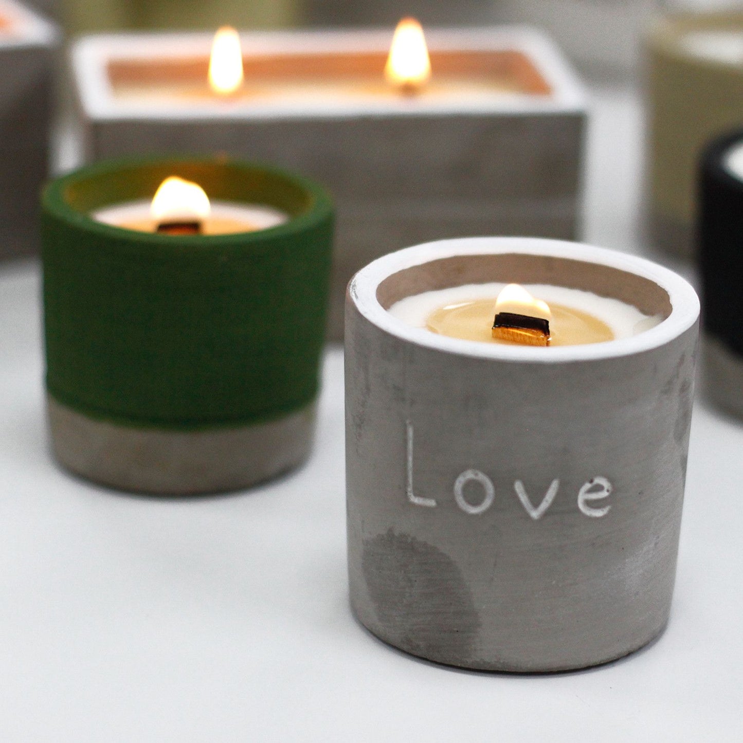 Olla mediana - Love - Purple Fig & Casis - Velas de madera de hormigón, casis