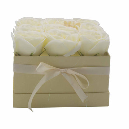 Caja de Regalo - Rosas de Jabón · 9 ud Crema