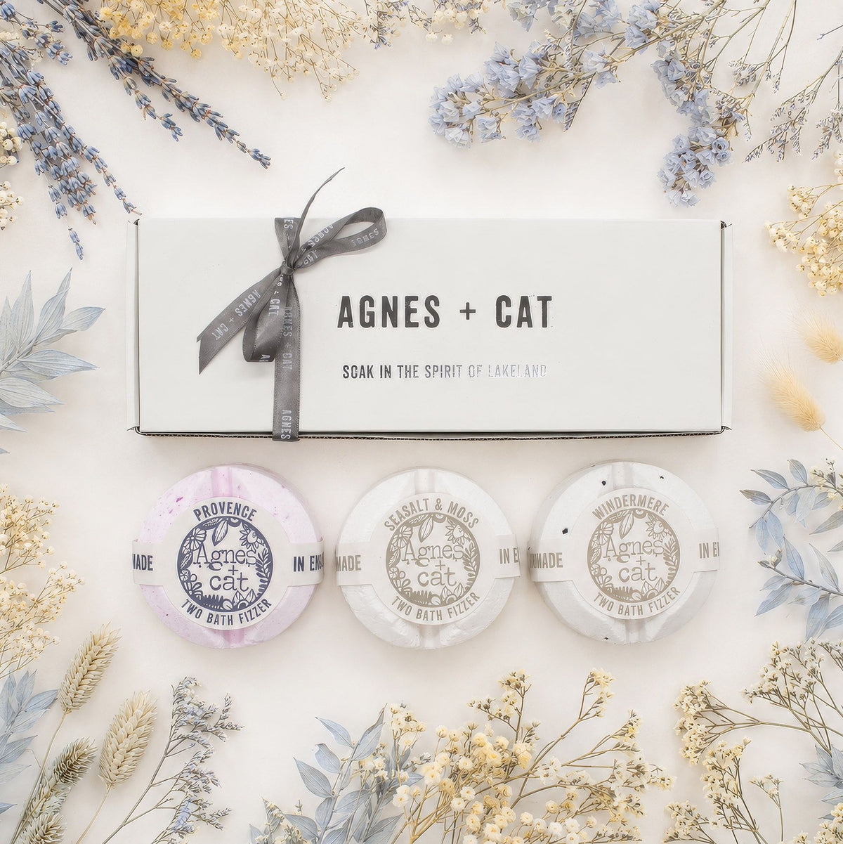 Conjunto regalo de bombas de baño efervescentes con fragancia distintiva de Agnes + Cat