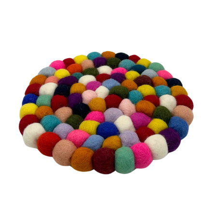 Mantel individual redondo de bolas de fieltro - 20 cm multicolor