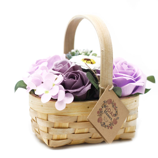 Ramo de Flores de Jabón en Cesta de Mimbre · Lila