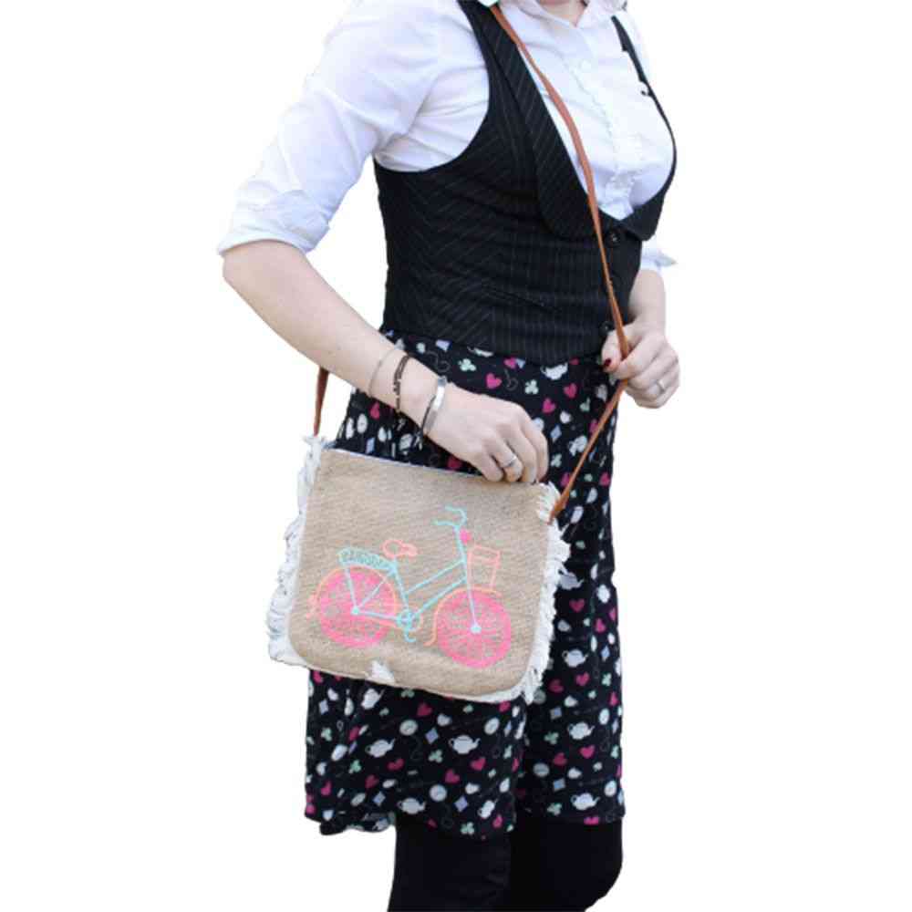 Bolso con flecos - Bordado De Patrón De Verano