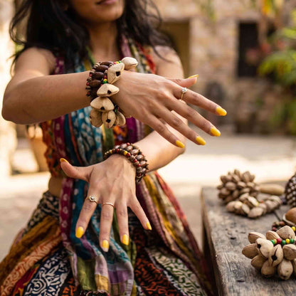 Kenari Shell Hand Shaker - Pulsera Sonajero (15 piezas)