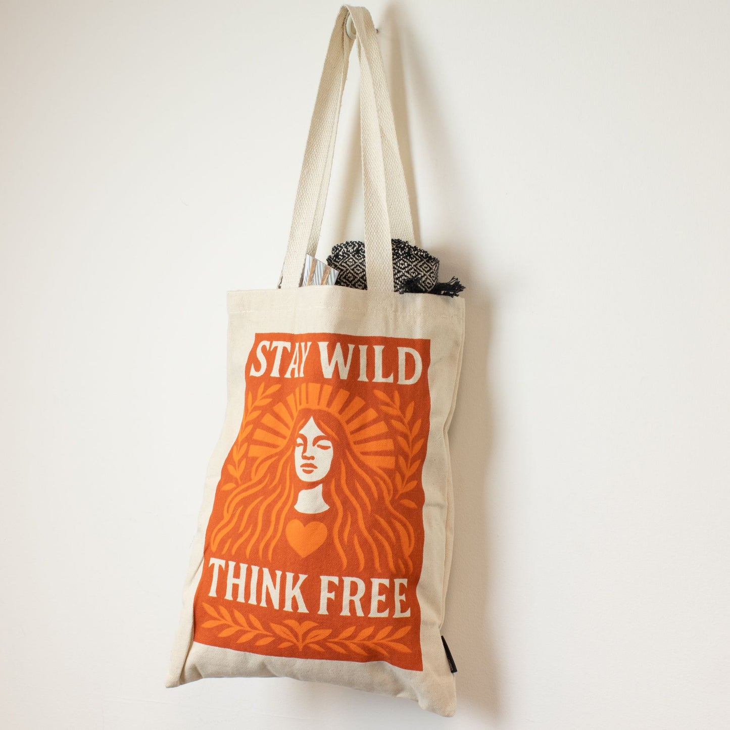 Nomad Sari Iconic Toni Tote Bag - Mantente salvaje - Natural 10oz