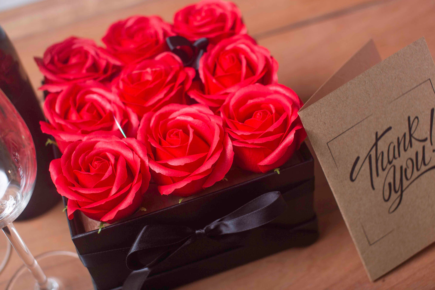 Caja de Regalo - Rosas de Jabón · 9 ud Rojo