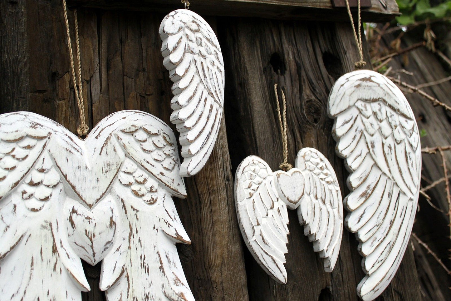 Ala de ángel doble hecha a mano y corazón - 24cm