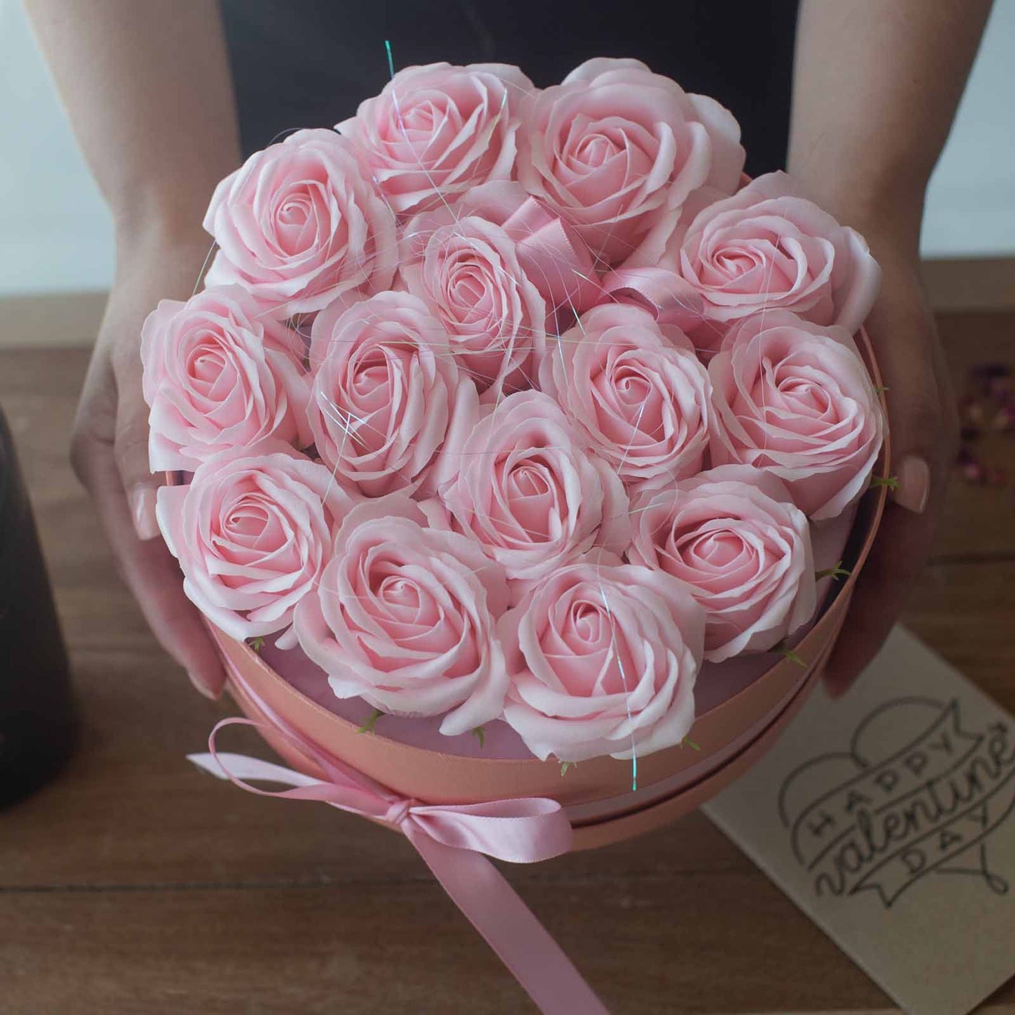 Caja de Regalo - Rosas de Jabón · 13 ud Rosa Corazón