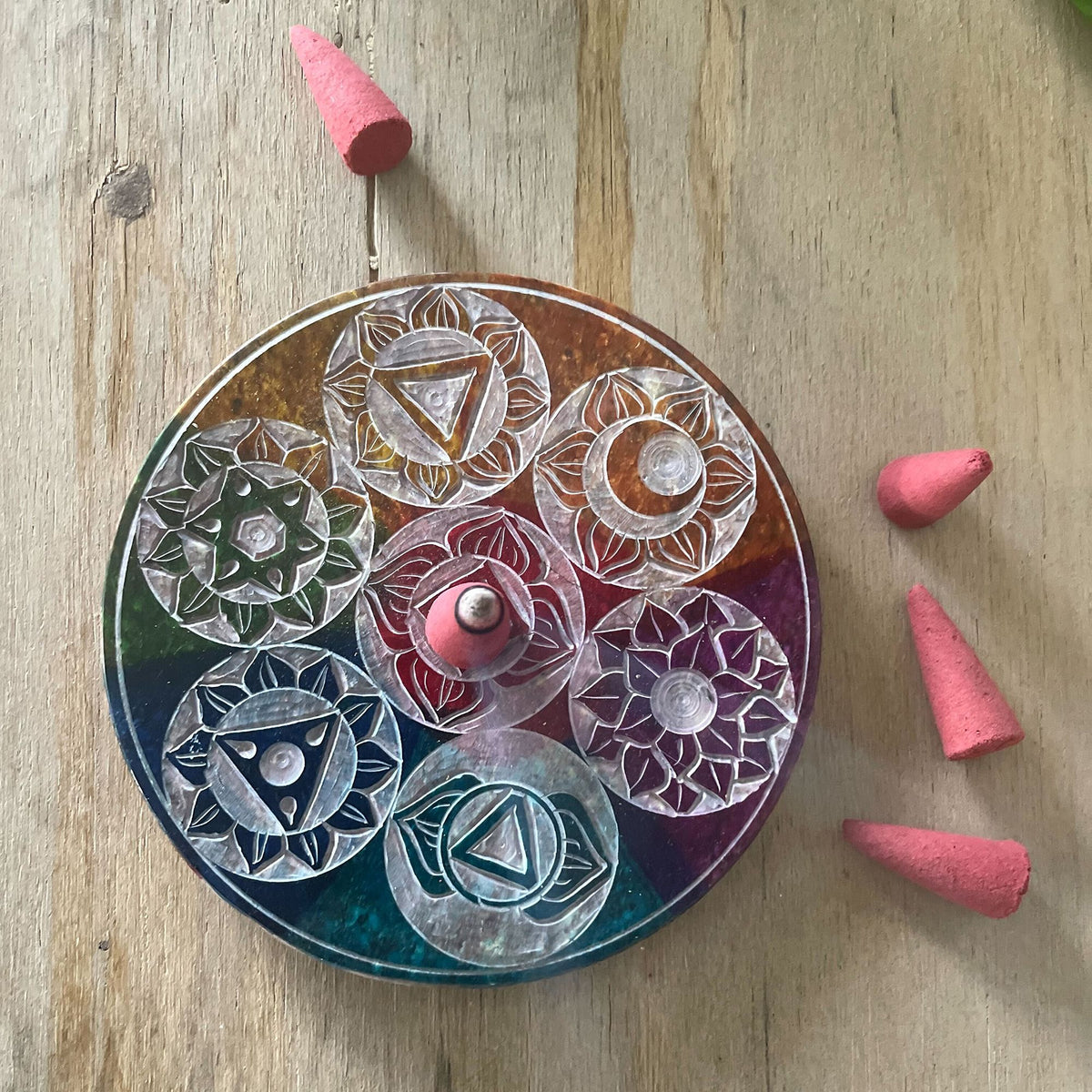 Porta Incienso de Cono en Disco de Esteatita 10 cm – Siete Chakras