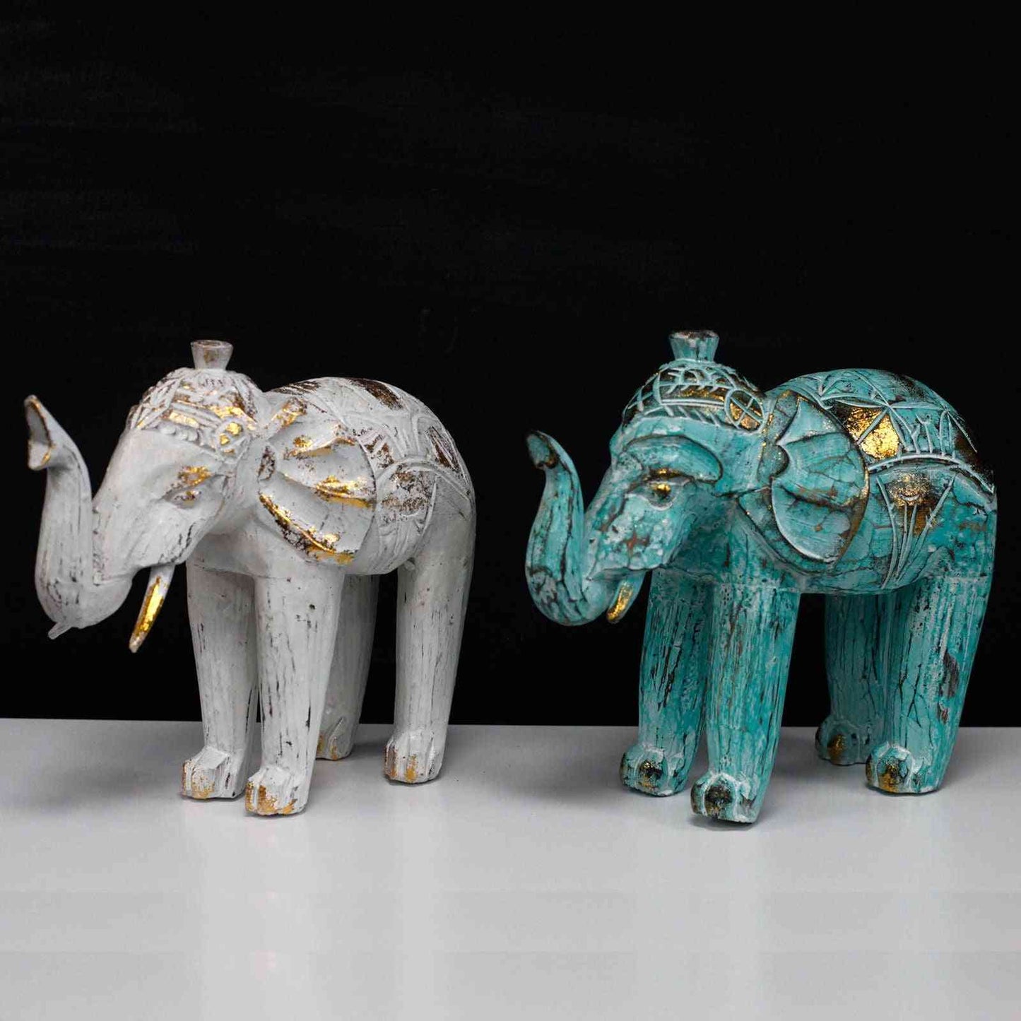 Elefante Tallado en Madera - Oro Turquesa