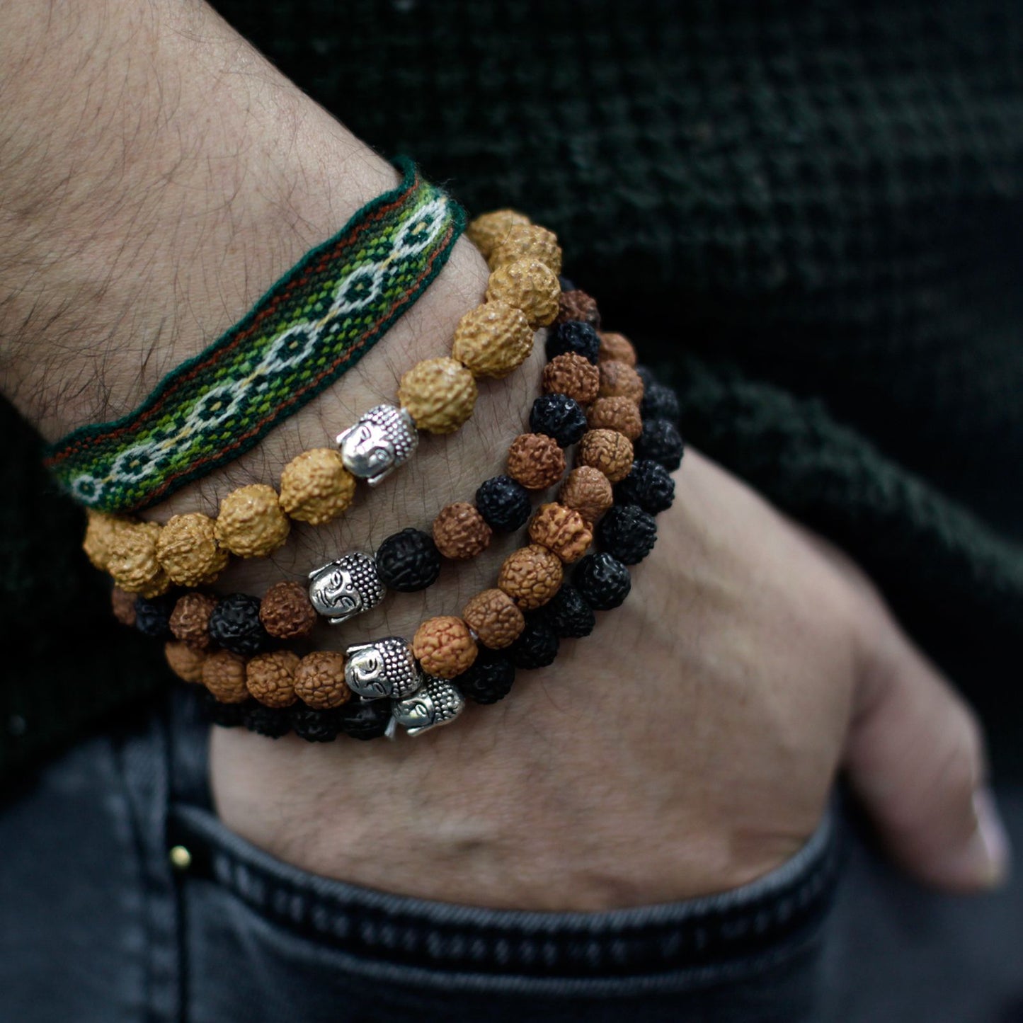 Surtido de brazaletes Rudraksha Buddah