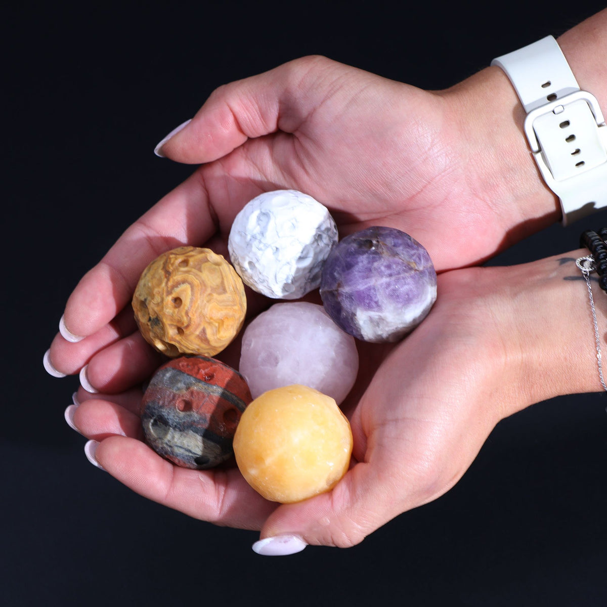 1x Planeta Howlite Blanco con Soporte Solar (LUA) - 40mm - Planetas de piedras preciosas con apoyo solar