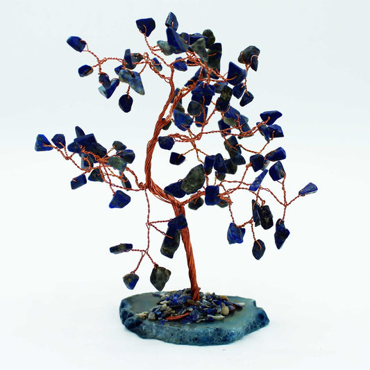 Árbol de piedras preciosas grande: Sodalita sobre base de ágata azul (100 piedras) - Gemstone Wishing Trees