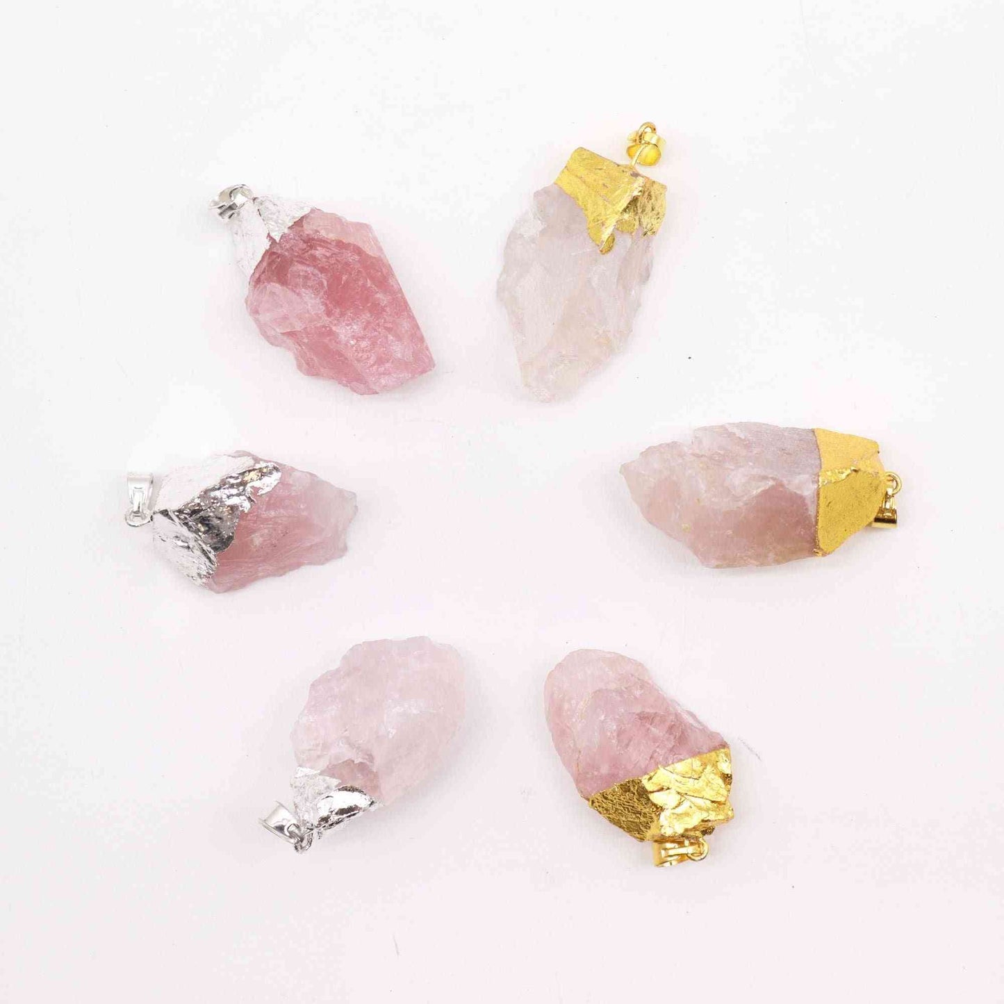 Colgantes de cuarzo rosa chapados en oro y plata (6 unidades surtidas)
