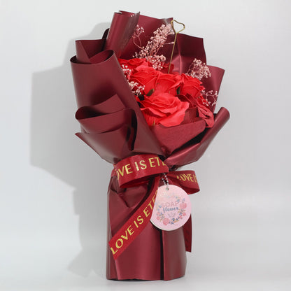 Ramo de Rosas de Jabón Rojas · «El Amor es Eterno» · Con Tarjeta