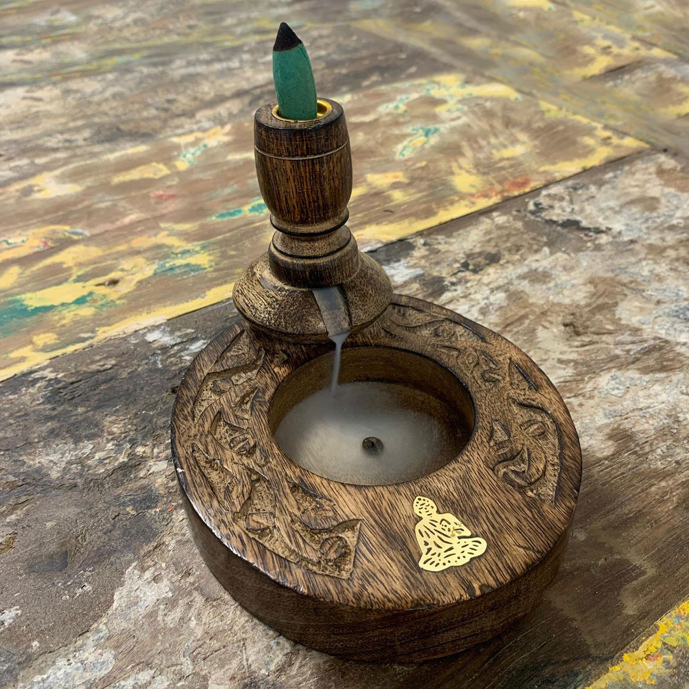 Sm Quemador Inverso Madera de Mango - Brass Buddha - Quemador de Flujo Inverso de Madera de Mango