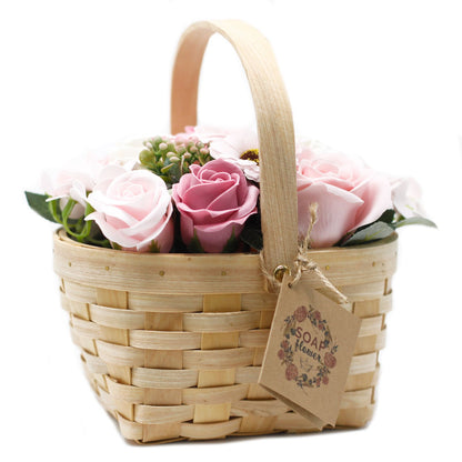 Ramo de Flores de Jabón en Cesta de Mimbre Grande · Rosa