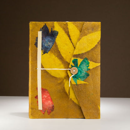 Lokta Bold Floral Notebook – Grande (21x15cm) – 45 hojas – Incluye marcapáginas – Oliva