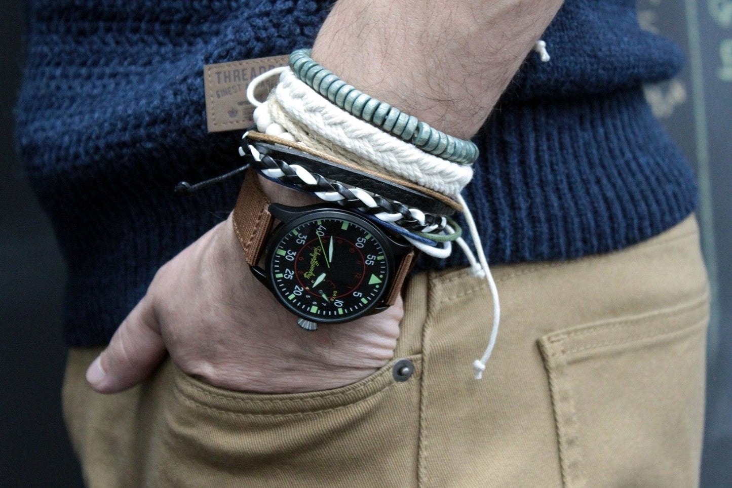 Pulsera de Hombre - Oscuro (color aleatorio)