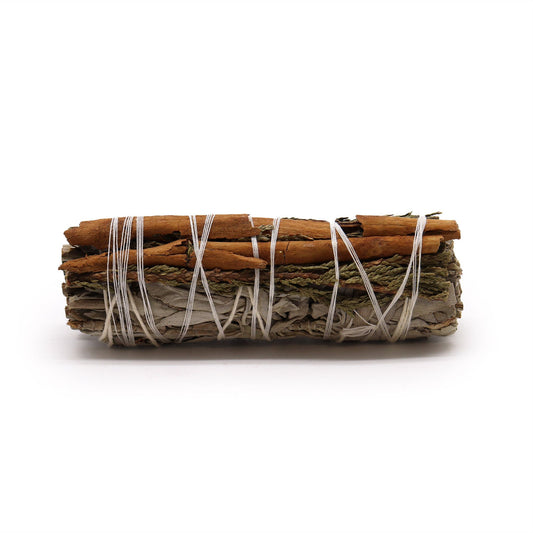 Atado de Hierba - Salvia Blanca, Cedro y Canela - Atados de Smudge – Envuelto individualmente