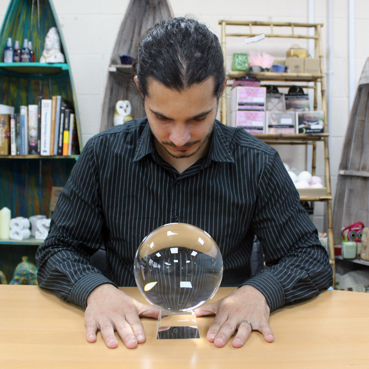 Bola de Cristal con Soporte 150mm - Bolas de cristal AW Artisan