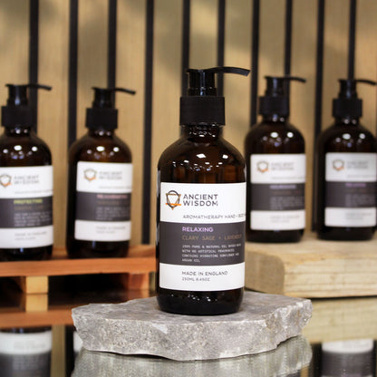 Jabón líquido de manos y cuerpo de enebro, lima y menta verde 250ml