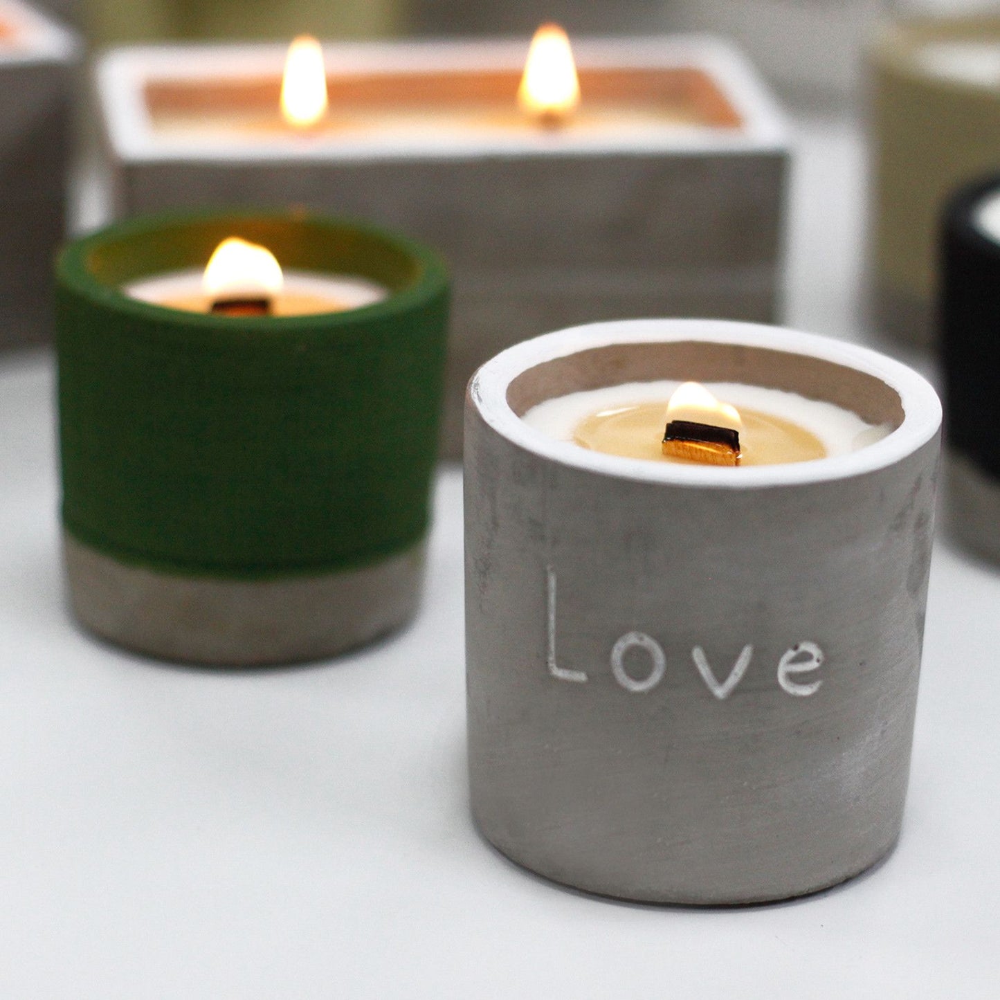 Olla mediana - Love - Purple Fig & Casis - Velas de madera de hormigón, casis