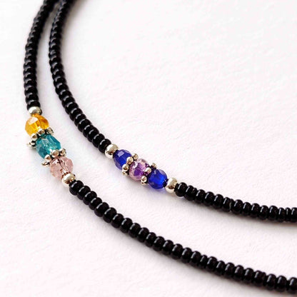 Collar fino nepalí de doble hilera con ónix negro y cuentas facetadas - (42 cm)