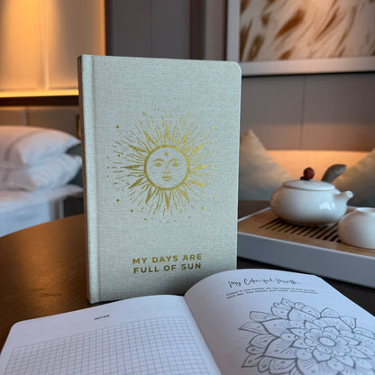 Diario de gratitud marfil con ribete dorado - 120 páginas - Mis días están llenos de sol